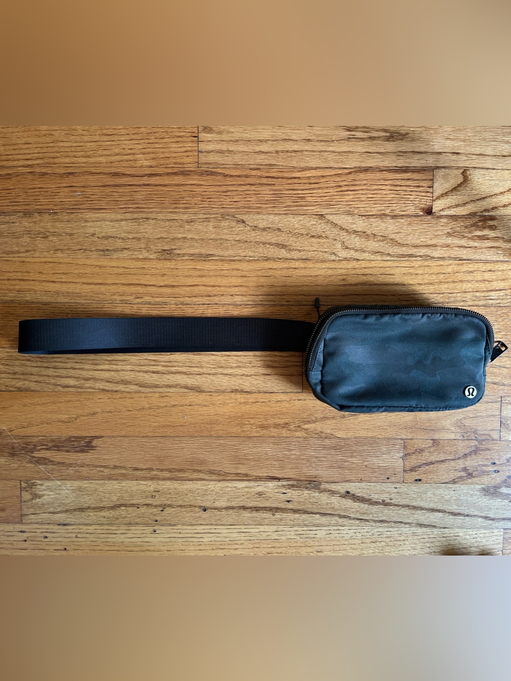 Lululemon Everywhere Belt Bag 1L - Camo Green